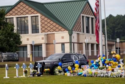 Community Comes Together In Wake Of School Shooting Tragedy