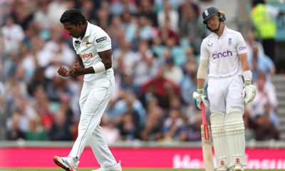 Vishwa Fernando leads Sri Lanka surge as unserious England mess around