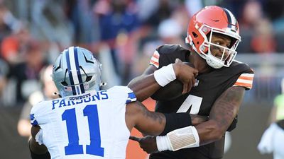 Deshaun Watson, Browns Offense Booed Off Field After Ugly First Half vs. Cowboys