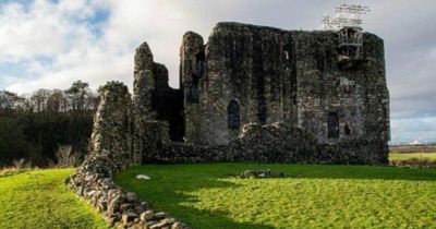 'Remarkable': Gold ring unearthed by molehill at Scottish castle after 500 years