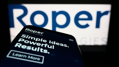 How Is Roper Technologies’ Stock Performance Compared to Other Software Stocks?
