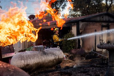 Wildfires east of LA, south of Reno, Nevada, threaten homes, buildings, lead to evacuations