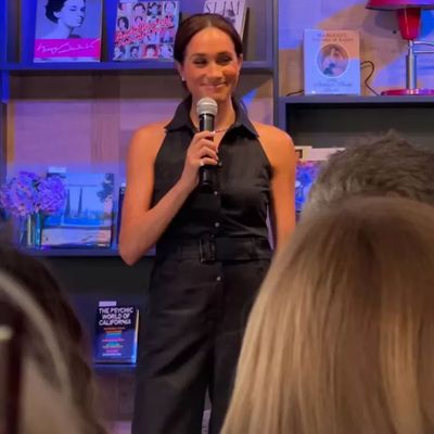 Meghan Markle's Navy Blue Jumpsuit Is Business Casual Perfection