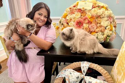 Oprah sends viral ‘childless cat lady’ flowers and a basket of cat toys: ‘Thank you for rising to this moment’