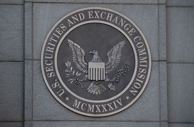 Pharma Exec To Plead Guilty In Insider Trading Case: Report