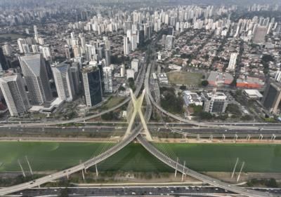 Sao Paulo Faces Environmental Crisis: Algae, Drought, And Smoke