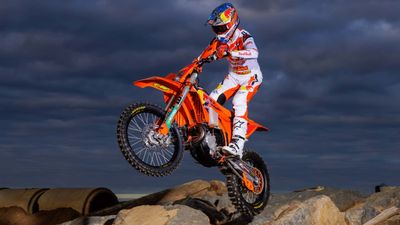 KTM's 300 XC-W Factory Edition Is The True Meaning Of “Ready To Race”