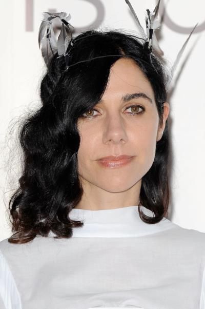 PJ Harvey Returns To North American Tour After 7 Years