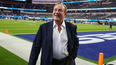 Al Michaels on His Broadcasting Future, Tom Brady’s Debut, Calling the NBA and More