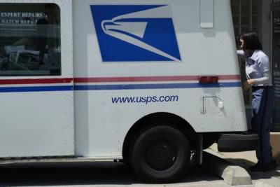 US Postal Service Ends Discounts For Shipping Consolidators