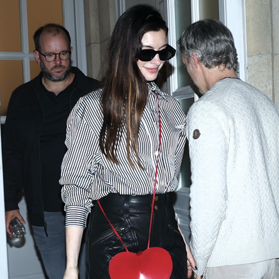 Anne Hathaway's Leather Pants and Viral Alaïa Bag Are Fashion Editor Secret Weapons for Chic Fall Dressing