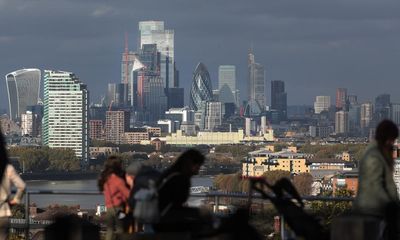 UK debt projected to almost triple over next 50 years, watchdog warns