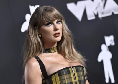 Taylor Swift Dominates 2024 MTV Video Music Awards With 7 Wins