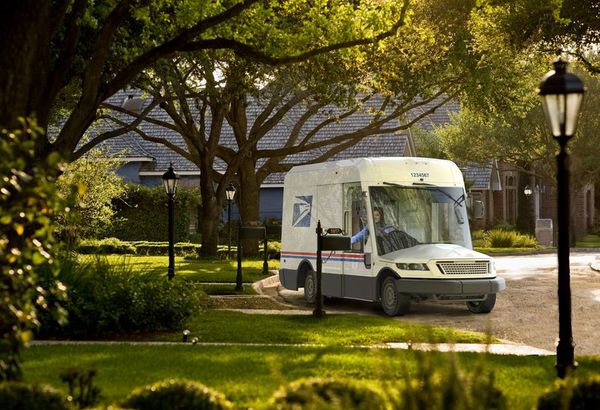 New US Postal Service Delivery Vehicles Hit The Road