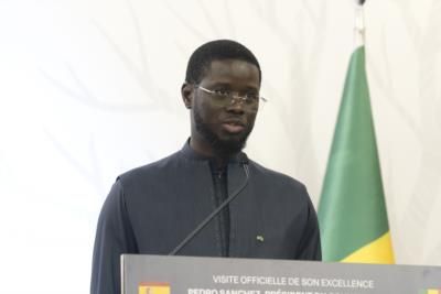 Senegal President Dissolves Parliament, Calls For Snap Election