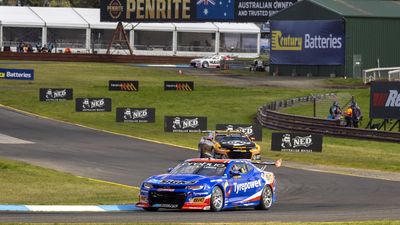 Historic Sandown Raceway faces uncertain future