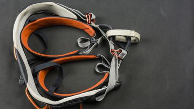 Massive recall of popular climbing harnesses underway due to fall hazard