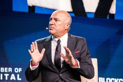 Never merge finances with your spouse, says Shark Tank's Kevin O'Leary