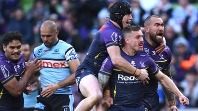 Storm roll Sharks, Bellamy declares Panthers favourites