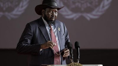 South Sudan postpones elections, extends transitional period