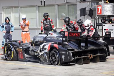 Kobayashi takes blame for Porsche clash as Toyota exits WEC drivers' title race