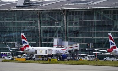 Jet fuel tax could raise £6bn a year in the UK, says thinktank