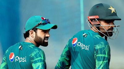 'Loss for Pakistan': Former Pakistan cricketer pushes for Mohammad Rizwan over Babar Azam as captain