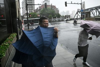 Strongest Typhoon To Hit Shanghai Since 1949 Shuts Down Megacity