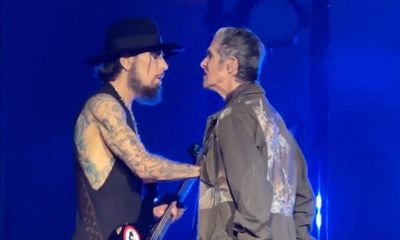 Jane’s Addiction cancel tour after onstage fight citing safety concerns