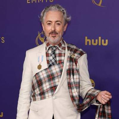 Alan Cumming Says "Bitch" Taylor Swift "Stole" His Tartan Emmys Look