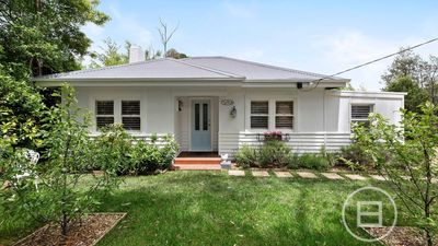 Marty Fox is selling his charming country cottage on Mornington Peninsula