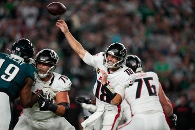 Cousins caps winning drive with TD pass to London as Falcons rally past Eagles 22-21