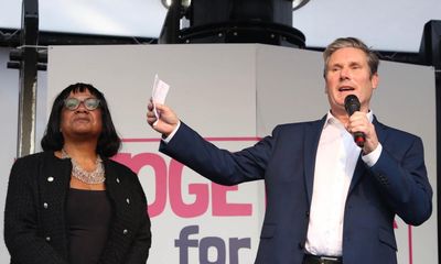 Diane Abbott accuses Keir Starmer of treating her like a ‘non-person’