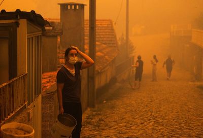 Portugal wildfires kill three as three-day warning issued