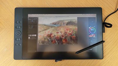 Ugee 16 review: a perfect beginner drawing display at a good price