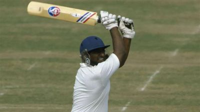 A tale of 'identical' hundreds in a Test match