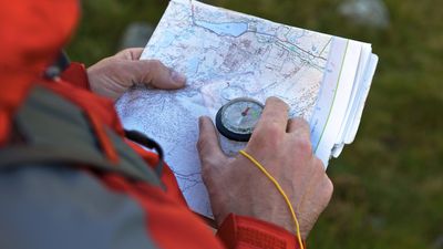 5 reasons you need a compass: safe and enjoyable nav in the great outdoors