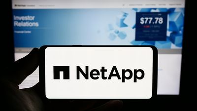 Is NetApp Stock Outperforming the S&P 500?