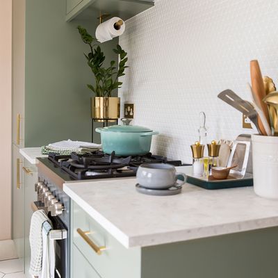 The 5 pans every home kitchen needs - according to professional chefs