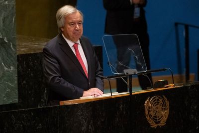 UN chief urges divided nations to approve blueprint to address global challenges from climate to AI