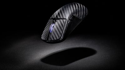 Precision performance: Don't miss with this carbon fiber gaming mouse