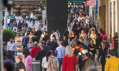 Australia’s population passes 27 million milestone after post-pandemic migration boost