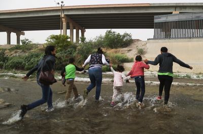 Abbott 'Tripling' Razor Wire Barriers Facing New Mexico To Prevent Spill Of Illegal Migrant Activity