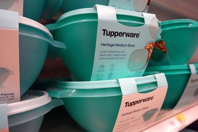 Tupperware files for bankruptcy