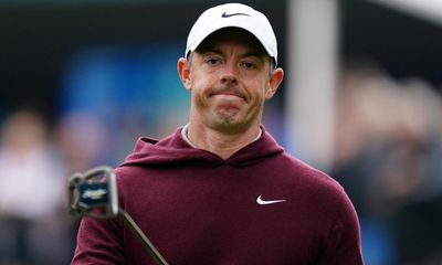 Rory McIlroy club snaps during box-office opening 67 at PGA Championship