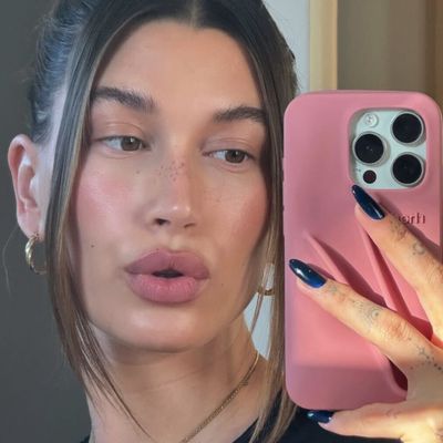 Hailey Bieber Debuts Juicy Blackberry Nails for Fall