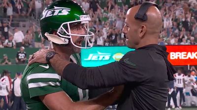 Awkward Aaron Rodgers-Robert Saleh Handshake After Jets TD Led to Plenty of Confusion