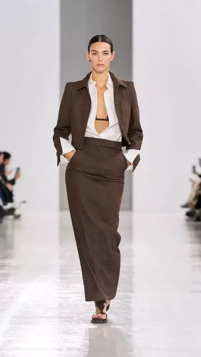 Max Mara’s Spring/Summer Collection Makes Magic Of Expert Tailoring