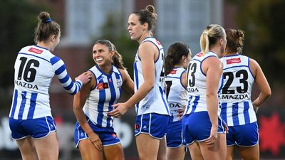 AFLW premiership favourites Kangaroos smash Port in wet