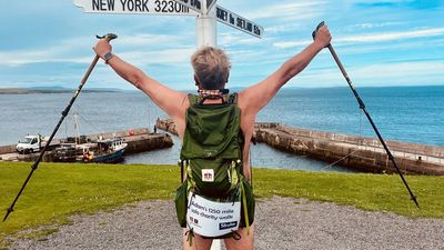 Hiker finishes 1,250 mile trek from Lands End to John O'Groats in the buff